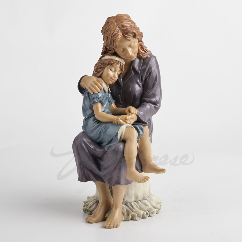 레진 소재의 엄마와 딸 포옹하는 모습 조각상, 따뜻한  - Art Craft Mother'S Day 리뷰 및 가격